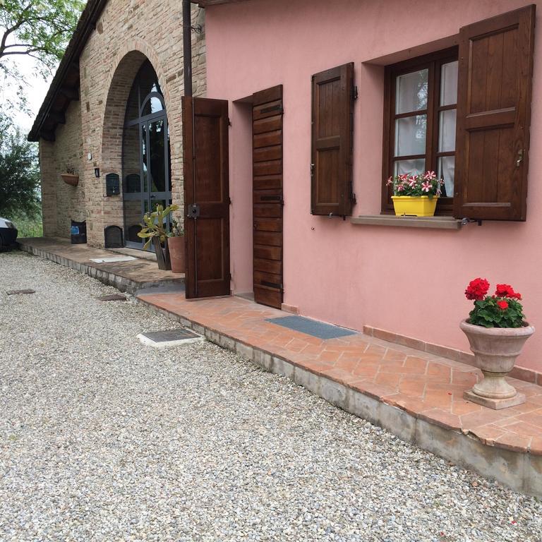 דירות צ'רטאלדו Casina Rosa חדר תמונה